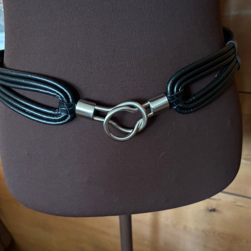 Faux Leather 80s Belt